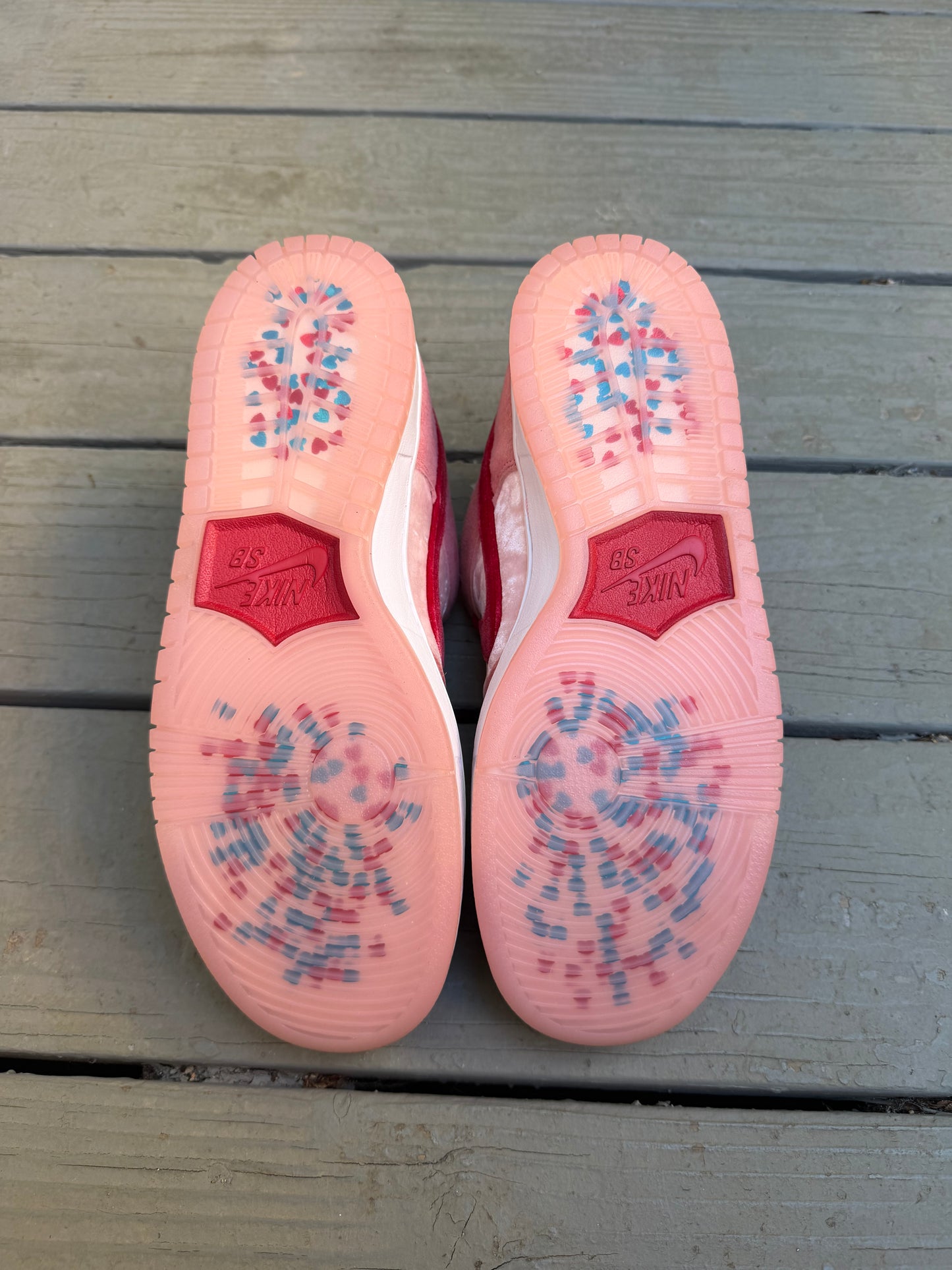 Size 9 - StrangeLove x Dunk Low SB Valentine's Day