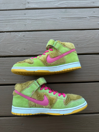 Size 10.5 - Nike Dunk Mid Premium SB "Mama Bear"