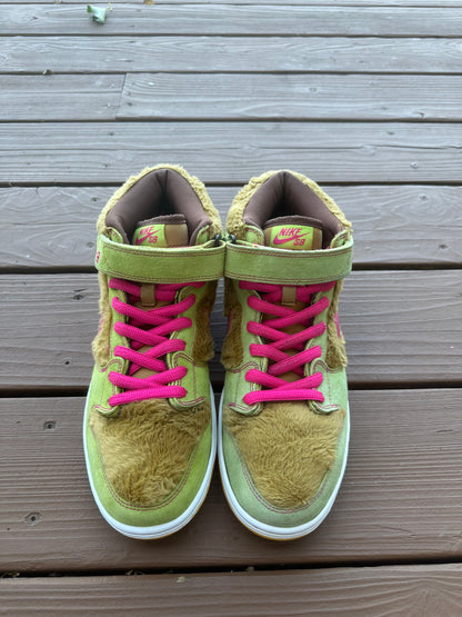Size 10.5 - Nike Dunk Mid Premium SB "Mama Bear"