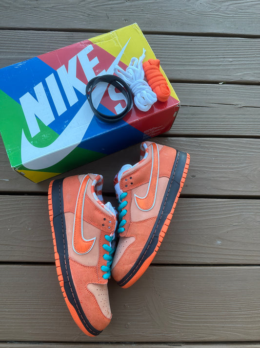 Size 9 - Concepts x Nike SB Dunk Low QS Orange Lobster