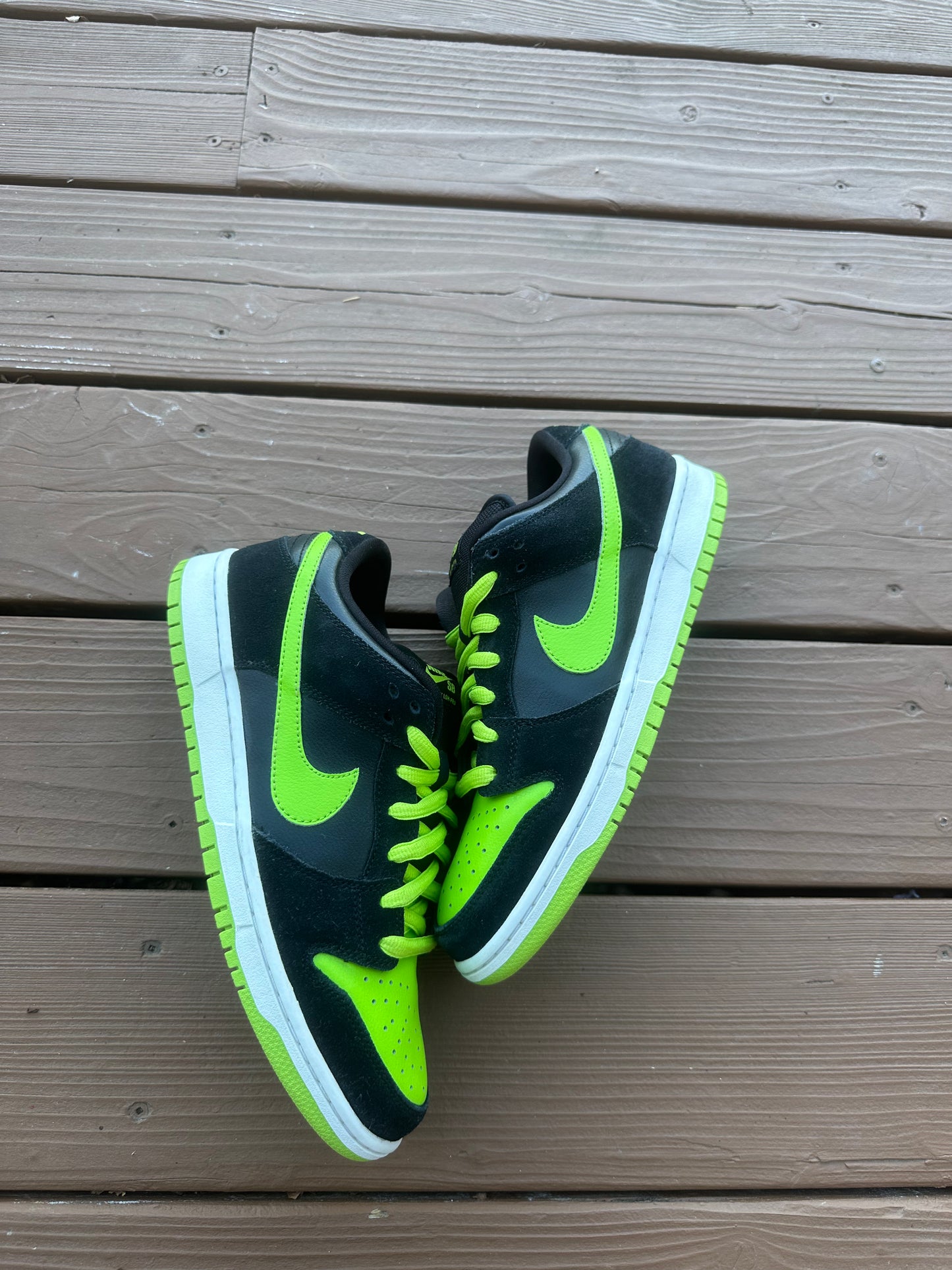 Size 9 - Nike Dunk Low Pro SB J-Pack Neon