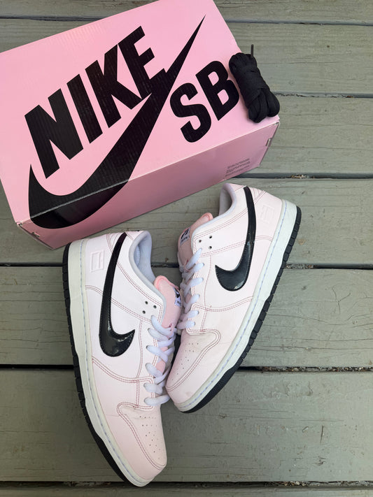Size 11 - Nike Dunk Low Elite SB Pink Box