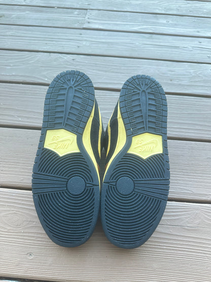 Size 9.5 - Nike Dunk Low Premium SB Black and Tan