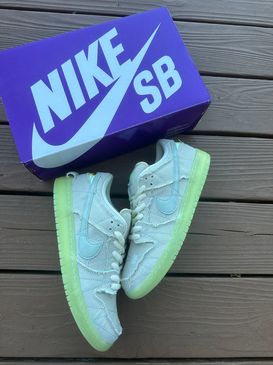 Size 9 - Nike SB Dunk Low Pro Premium Mummy