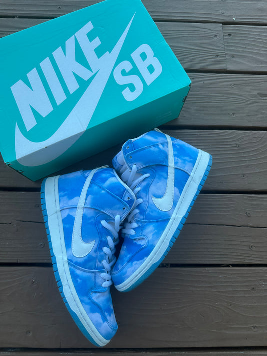 Size 10 - Nike Dunk High Pro SB Cloud