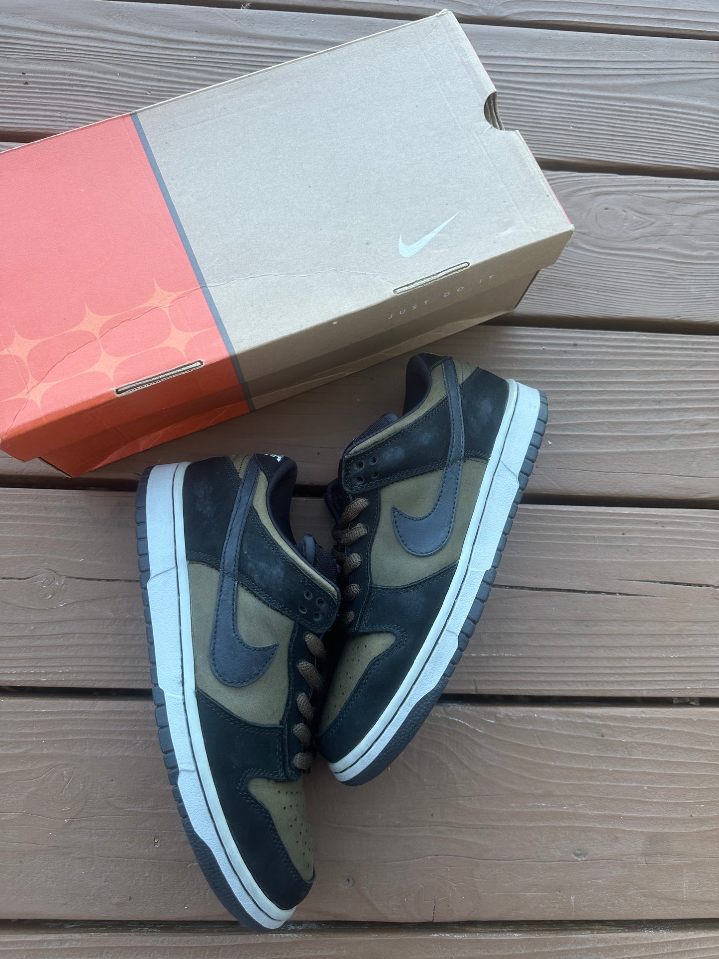Size 9 - Nike Dunk Low Pro SB Loden