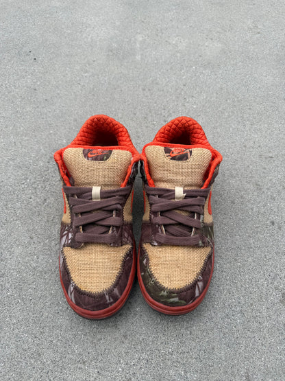 Size 9 - Nike Dunk Low Pro SB Reese Forbes Hunter