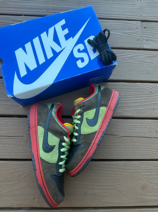 Size 11 - Nike Dunk Low Premium SB Asparagus