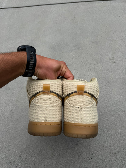 Size 10.5 - Nike SB Dunk High Premium SB Waffle