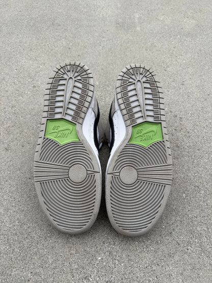 Size 8.5 - Nike SB Dunk Low Pro Chlorophyll