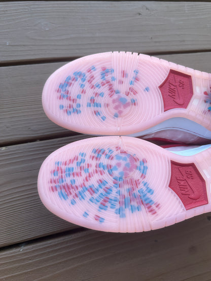 Size 10 - StrangeLove x Dunk Low SB Valentine's Day