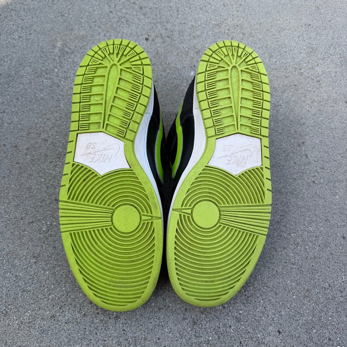 Size 9 - Nike Dunk Low Pro SB J-Pack Neon