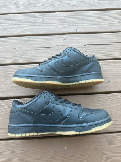 Size 12 - Nike Dunk Low Pro B Black Griptape