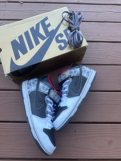 Size 11.5 - Nike Dunk Mid Elite SB Beijing Triumvir Fly