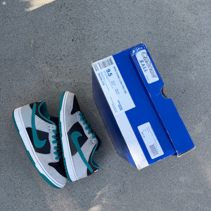 Size 9.5 - Nike Dunk Low Pro SB Chrome Ball Incident