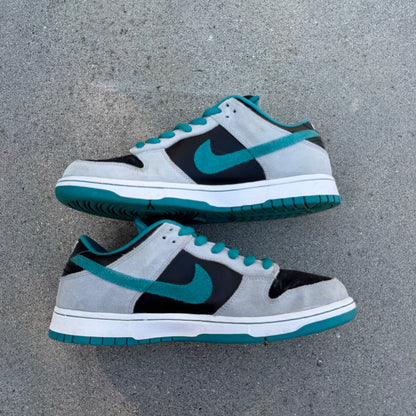 Size 9.5 - Nike Dunk Low Pro SB Chrome Ball Incident