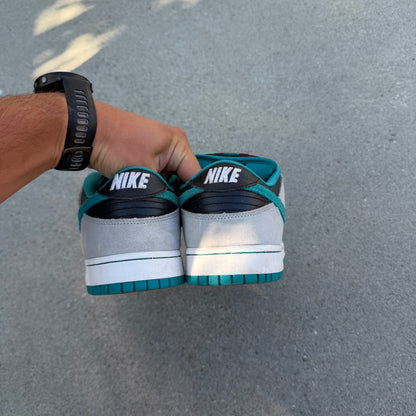 Size 9.5 - Nike Dunk Low Pro SB Chrome Ball Incident