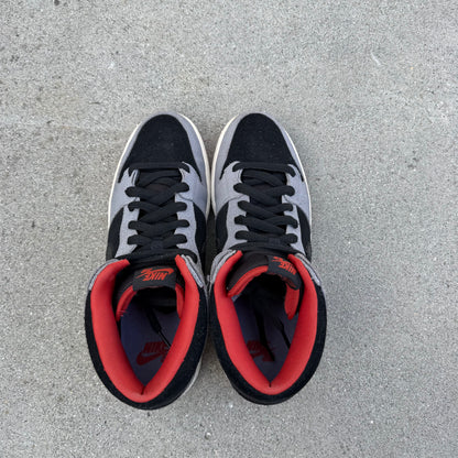 Size 10.5 - Nike Dunk Mid Pro SB Un-Supreme