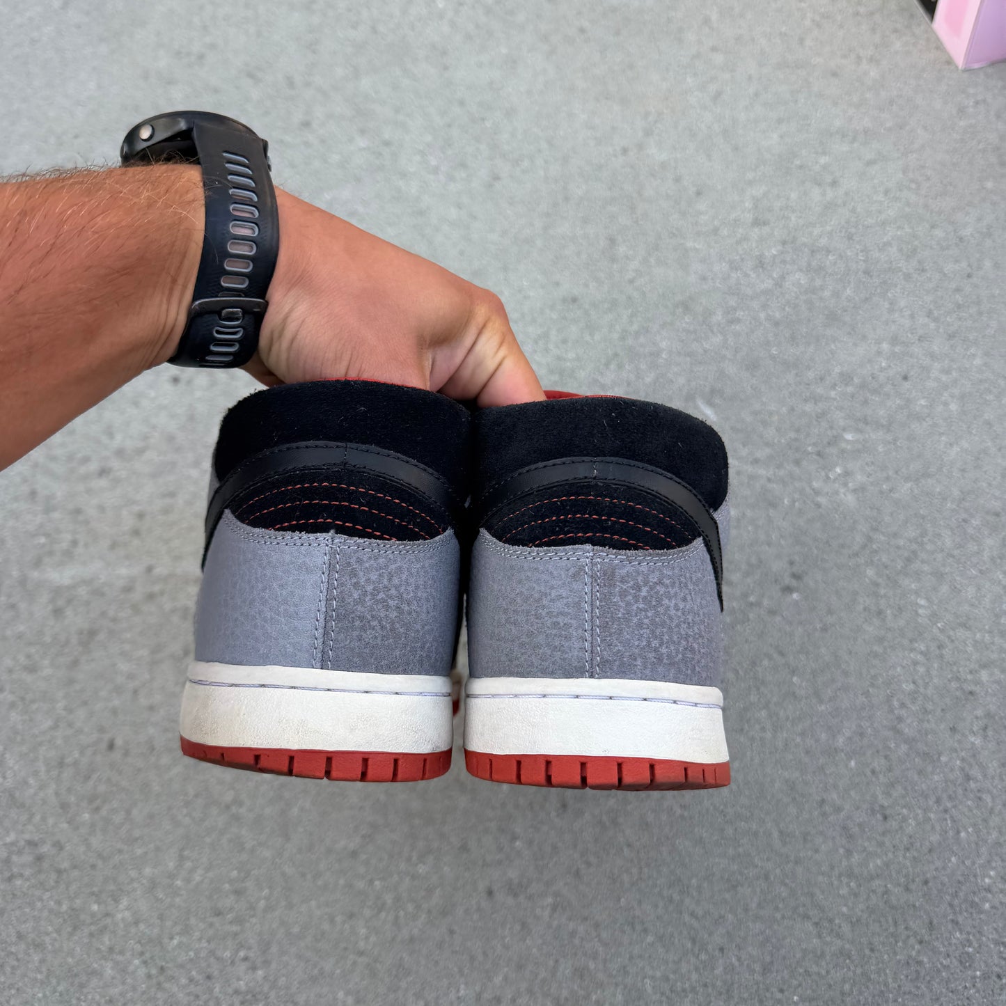 Size 10.5 - Nike Dunk Mid Pro SB Un-Supreme