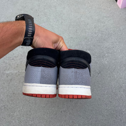 Size 10.5 - Nike Dunk Mid Pro SB Un-Supreme