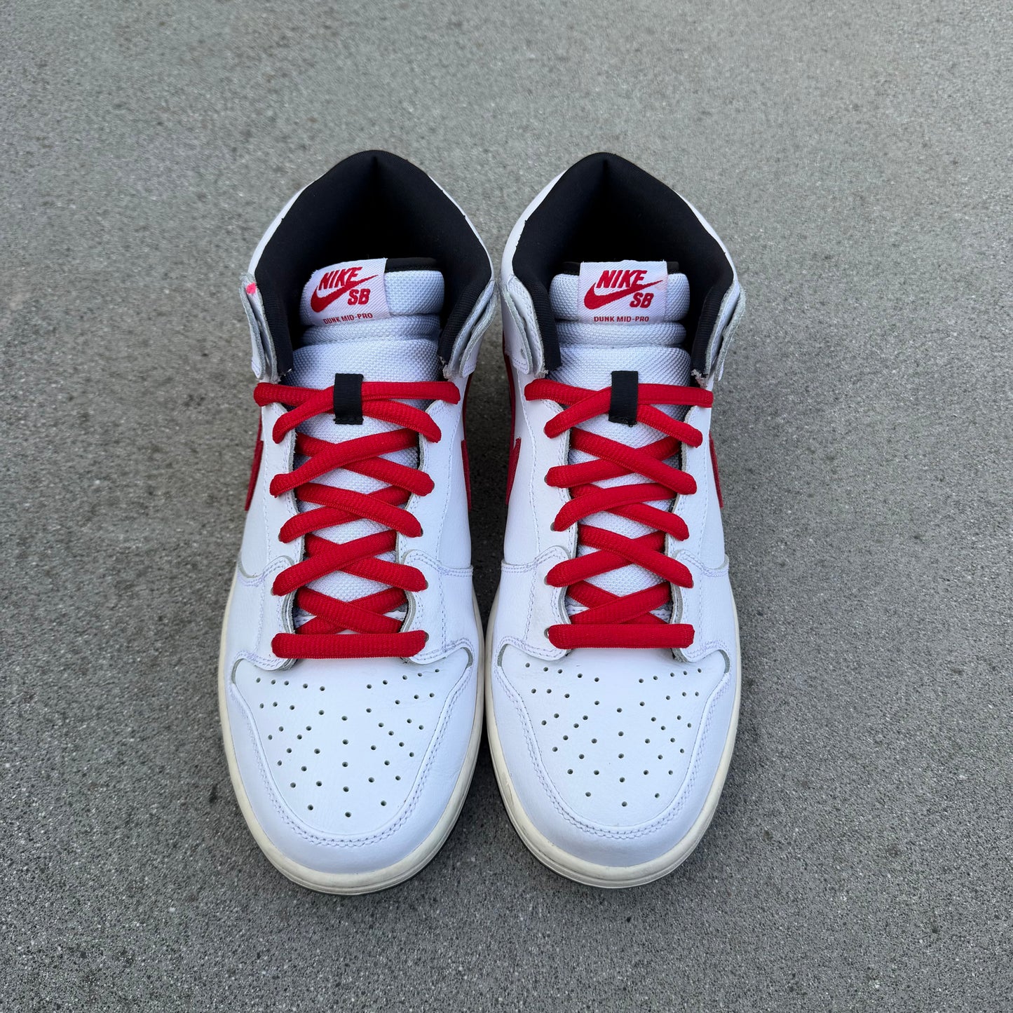 Size 10.5 - Nike Dunk Mid Pro SB White & Red