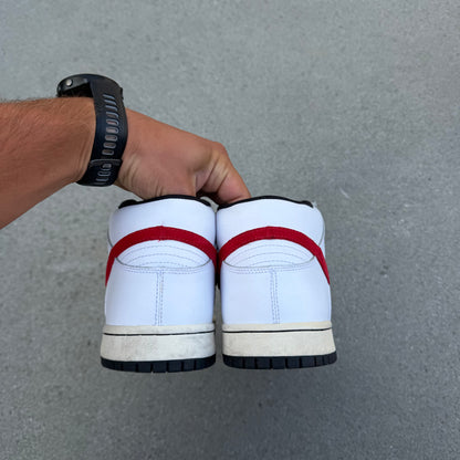 Size 10.5 - Nike Dunk Mid Pro SB White & Red