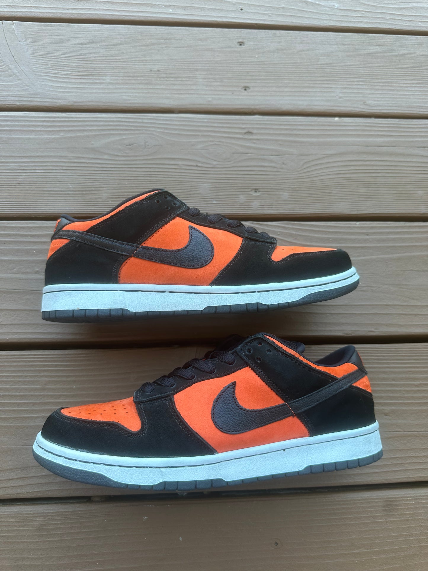 Size 10 - Nike Dunk Low Pro SB "Flash"