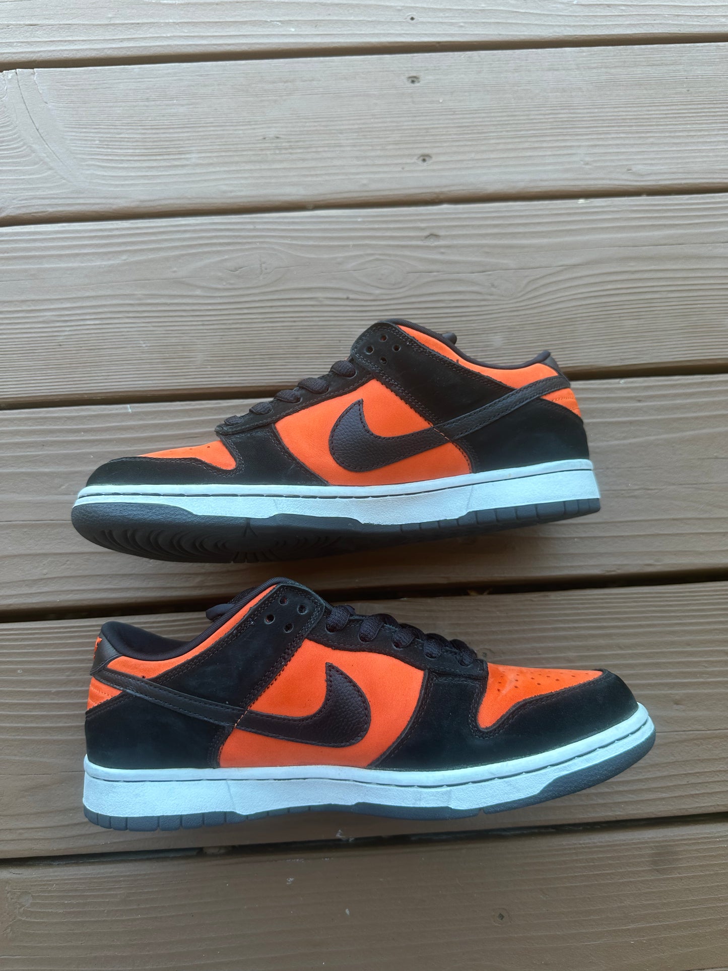 Size 10 - Nike Dunk Low Pro SB "Flash"
