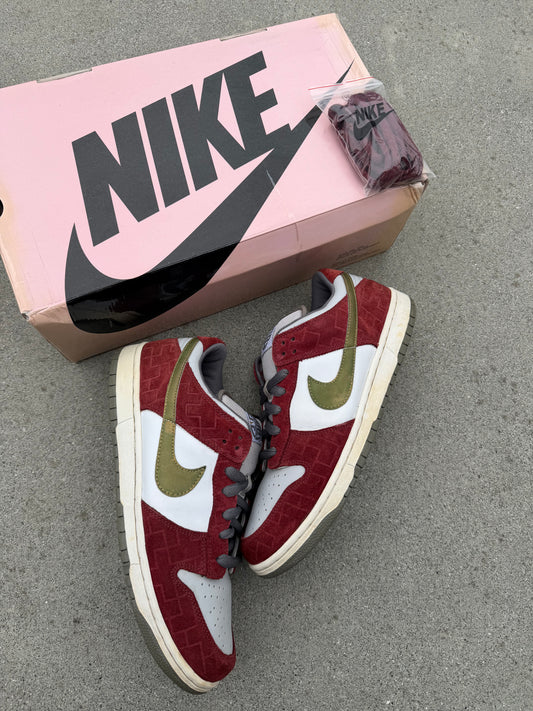 Size 11.5 - Nike Dunk Low Pro SB Shanghai