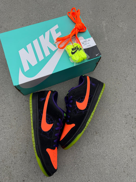 Size 10.5 - Nike Dunk Low Pro SB Night of Mischief