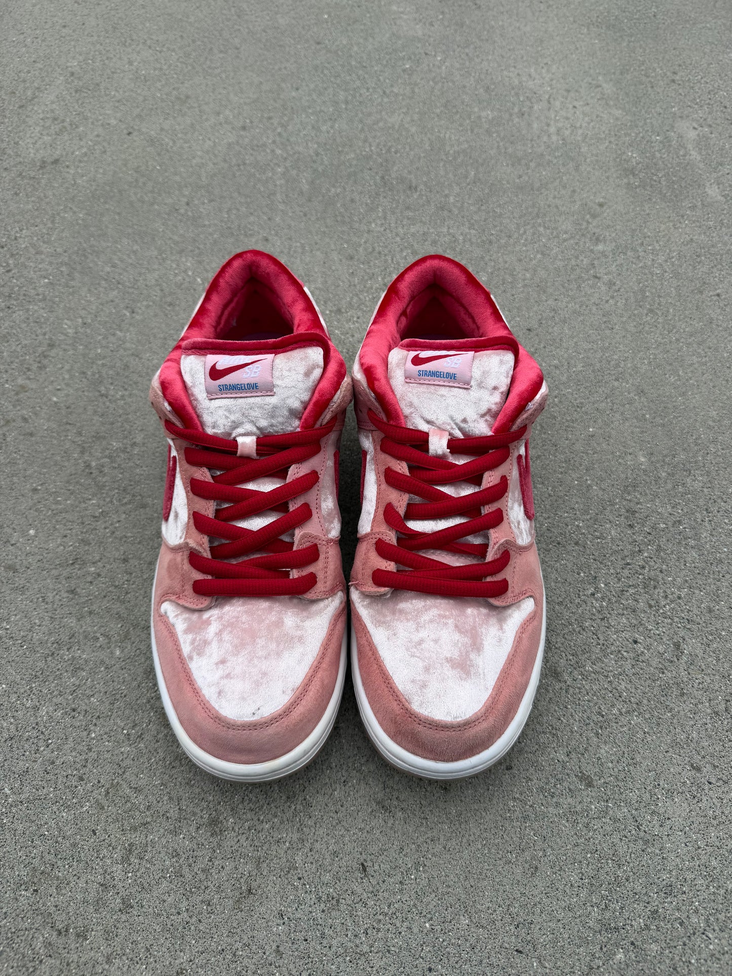 Size 10.5 - StrangeLove x Dunk Low SB Valentine's Day