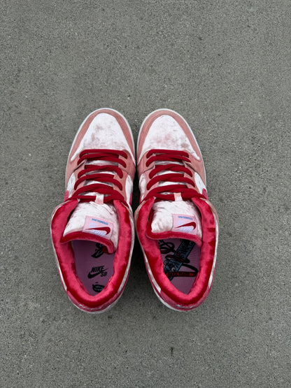 Size 10.5 - StrangeLove x Dunk Low SB Valentine's Day