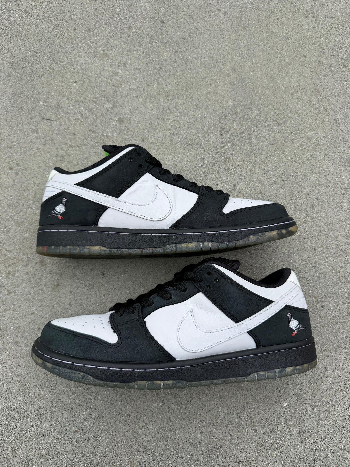Size 9.5 - Jeff Staple x Nike SB Dunk Low Pro OG QS Panda Pigeon