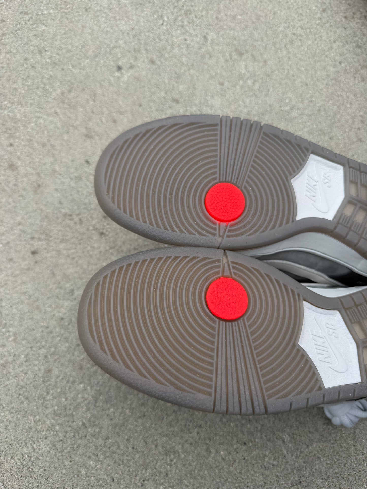 Size 10 - Nike SB Dunk Low Pro ISO VX1000