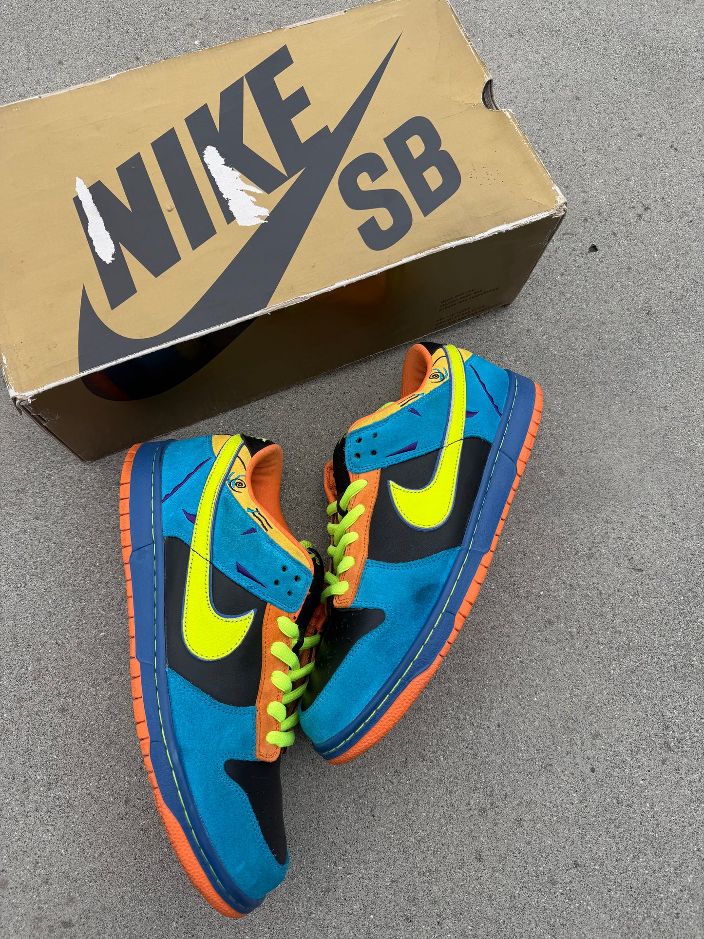 Size 11.5 - Nike Dunk Low Pro SB Skate or Die