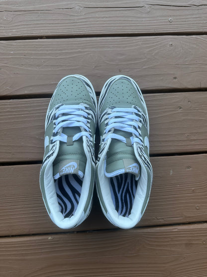 Size 10 - Nike Dunk Low Pro Daktari