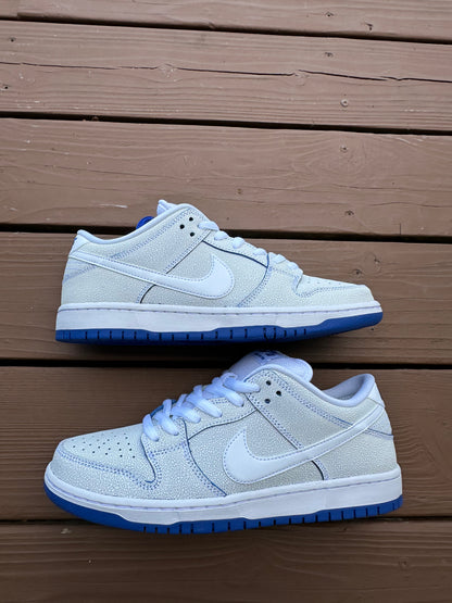 Size 9.5 - Nike Dunk Low Premium SB Cracked Leather