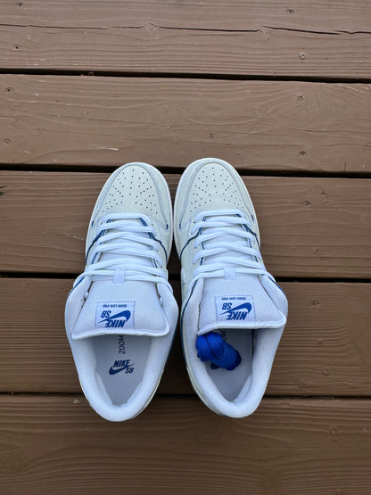 Size 9.5 - Nike Dunk Low Premium SB Cracked Leather