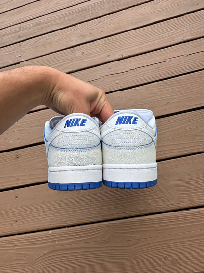 Size 9.5 - Nike Dunk Low Premium SB Cracked Leather