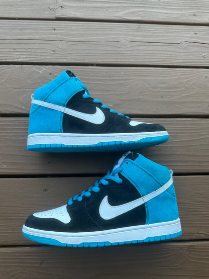 Size 10 - Nike Dunk High Pro SB Send Help