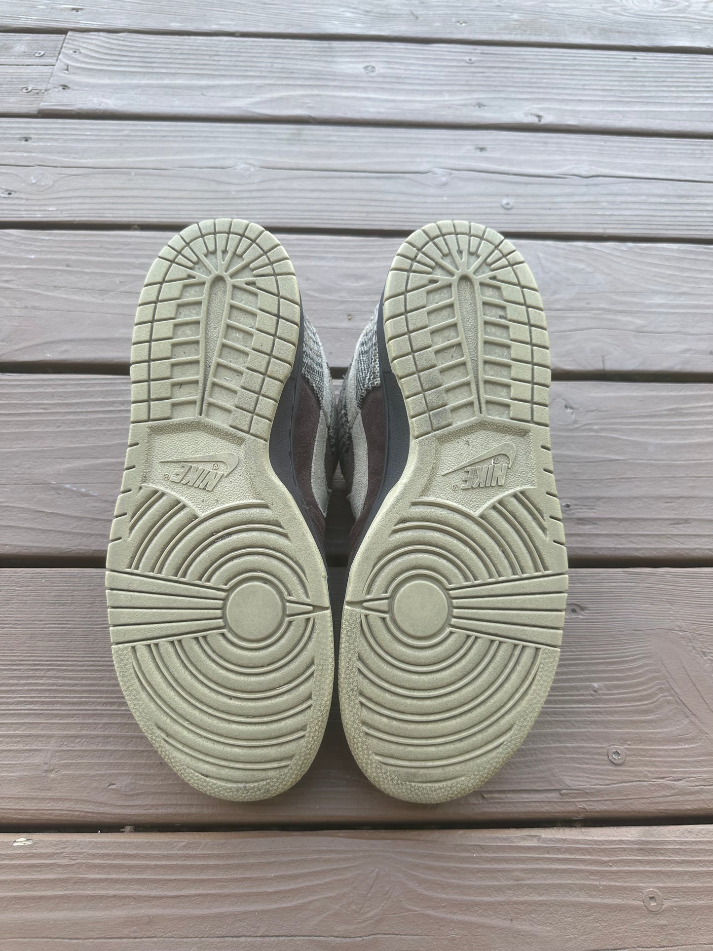 Size 9.5 - Nike Dunk Low Pro SB Tweed