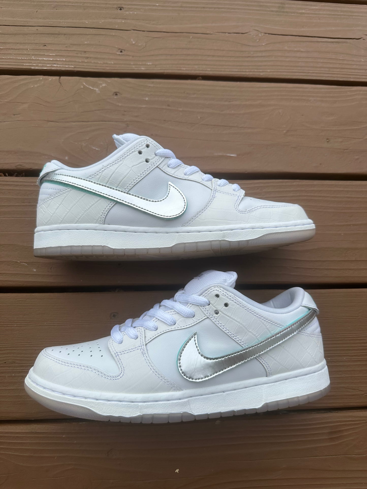 Size 10 - Diamond Supply Co. x Nike SB Dunk Low Pro White Diamond