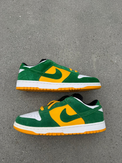 Size 9.5 - Nike Dunk Low Pro SB Buck