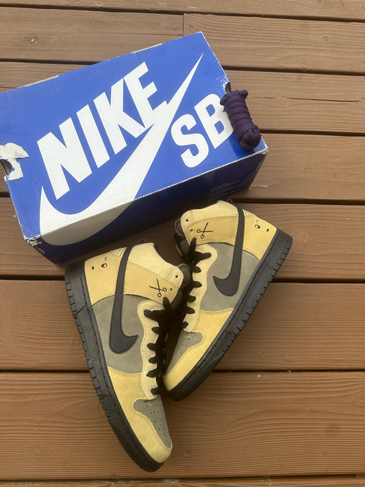 Size 10 - Nike Dunk High Premium SB Chrome Ball