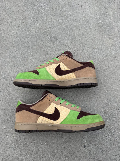 Size 9.5 - Kickshawaii x Nike Dunk Low Aloha
