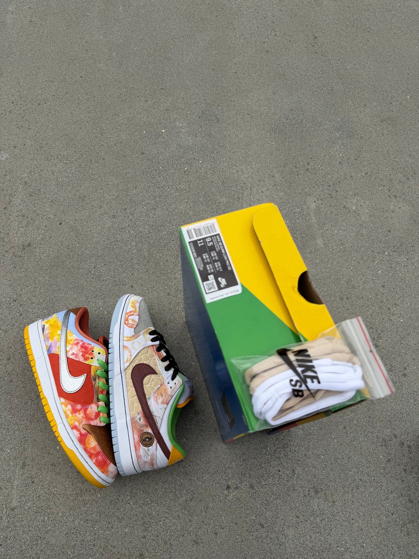 Size 9.5 - Jason Deng x Dunk Low Pro SB Street Hawker