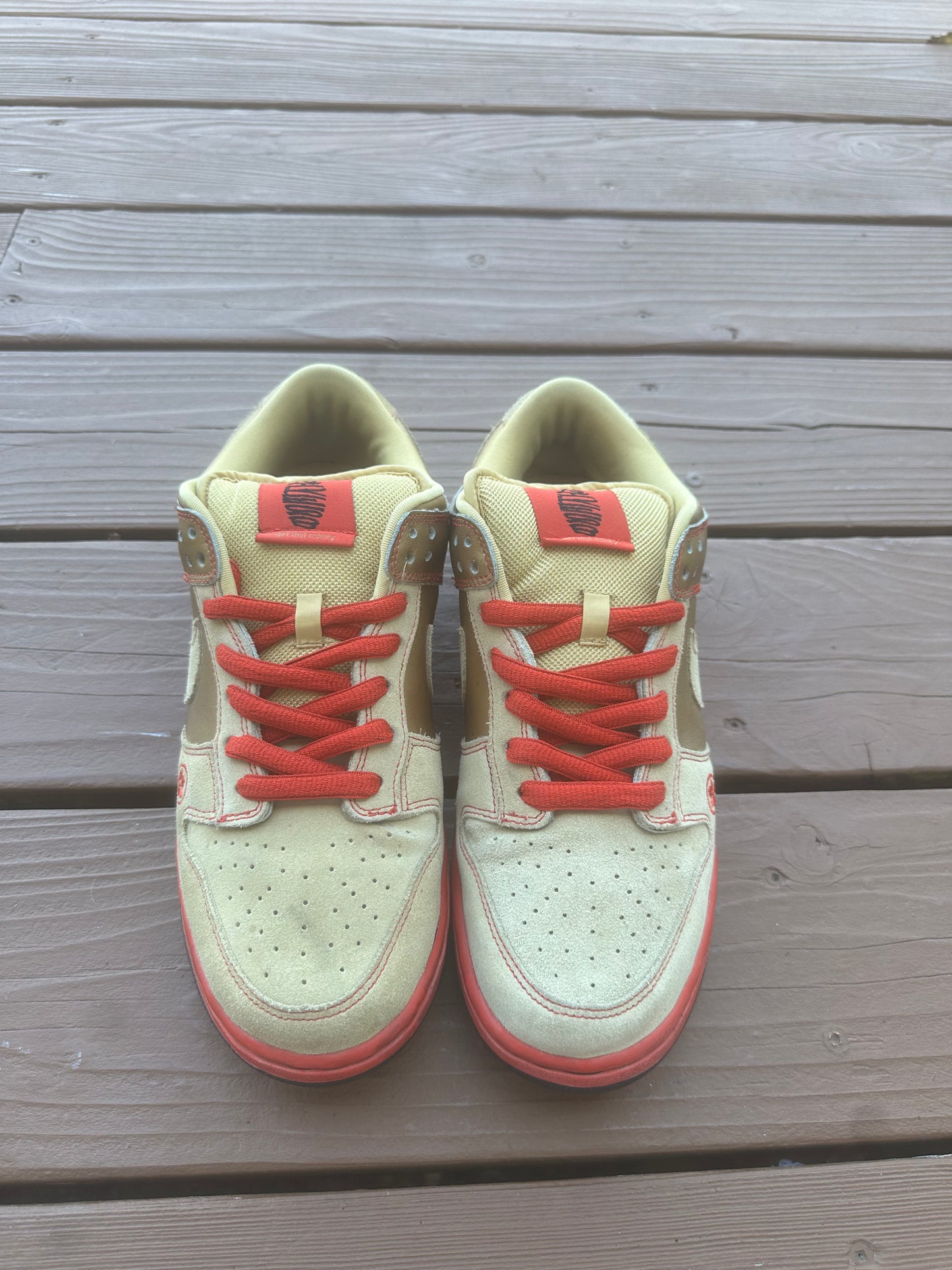 Size 9 - Nike Dunk Low Pro SB Moneycat