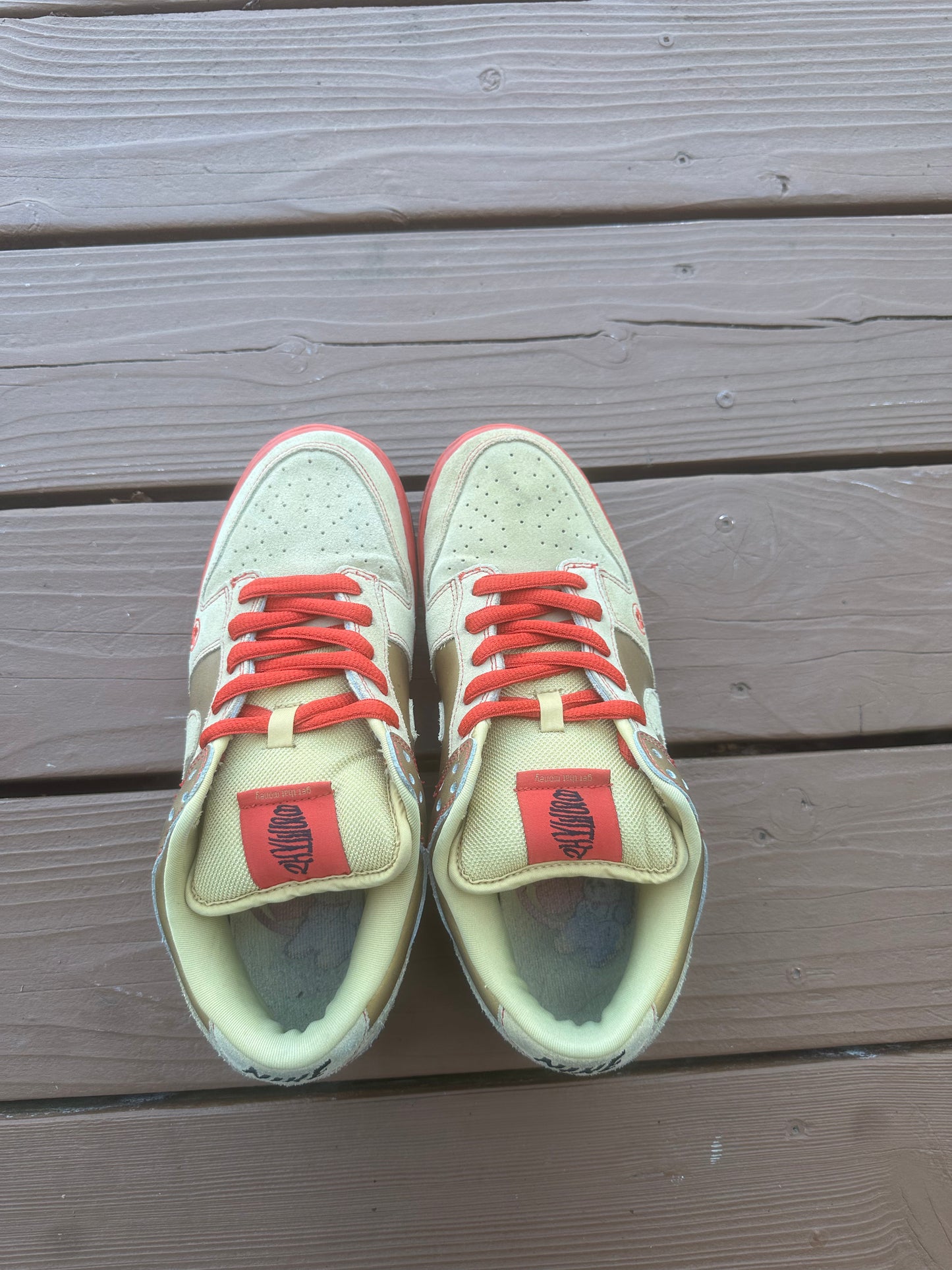Size 9 - Nike Dunk Low Pro SB Moneycat