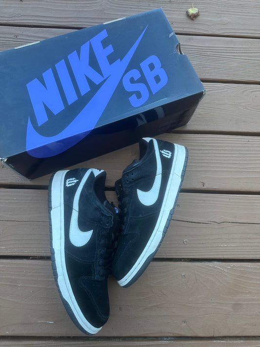 Size 10.5 - Nike Dunk Low Pro SB Wieger