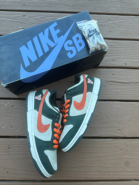 Size 9 - Nike Dunk Low Pro SB Eire